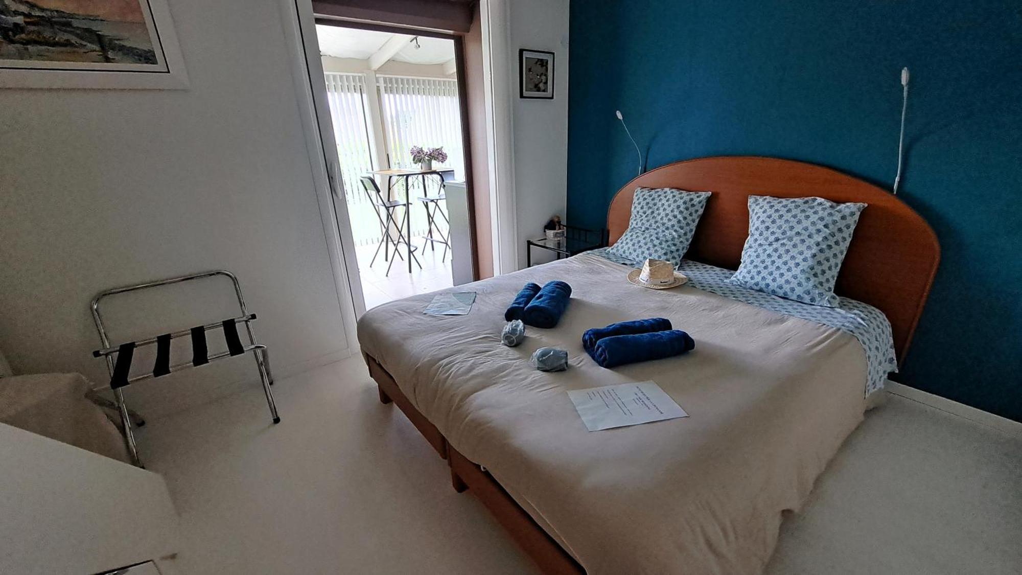 Chambre Privee Avec Salon, Garage Voiture, Velos, Motos Tourville-sur-Arques Eksteriør billede
