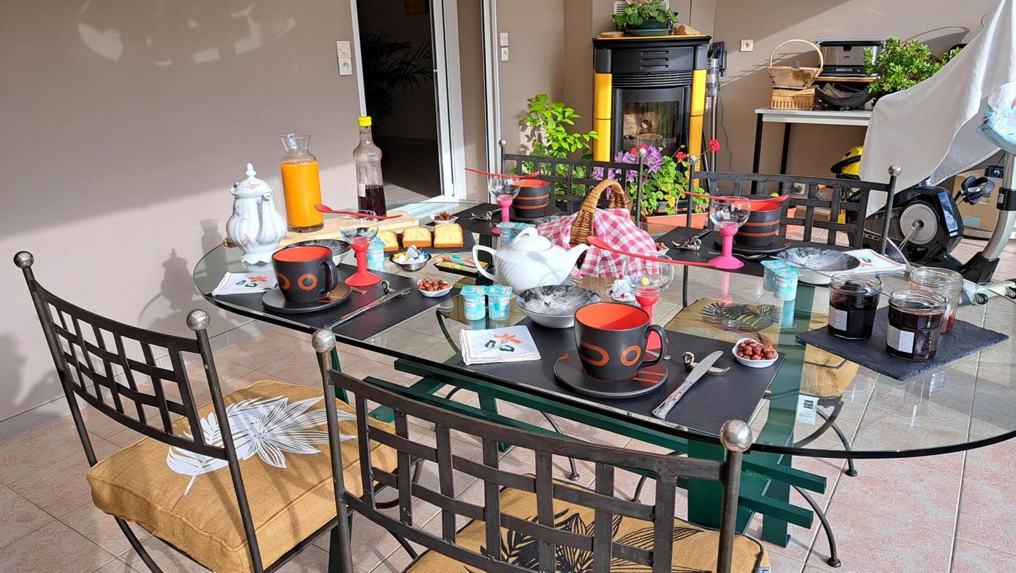Chambre Privee Avec Salon, Garage Voiture, Velos, Motos Tourville-sur-Arques Eksteriør billede